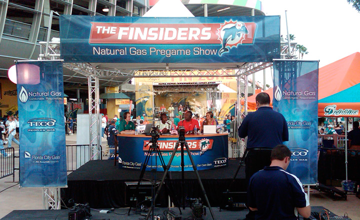 Live Broadcast Stage